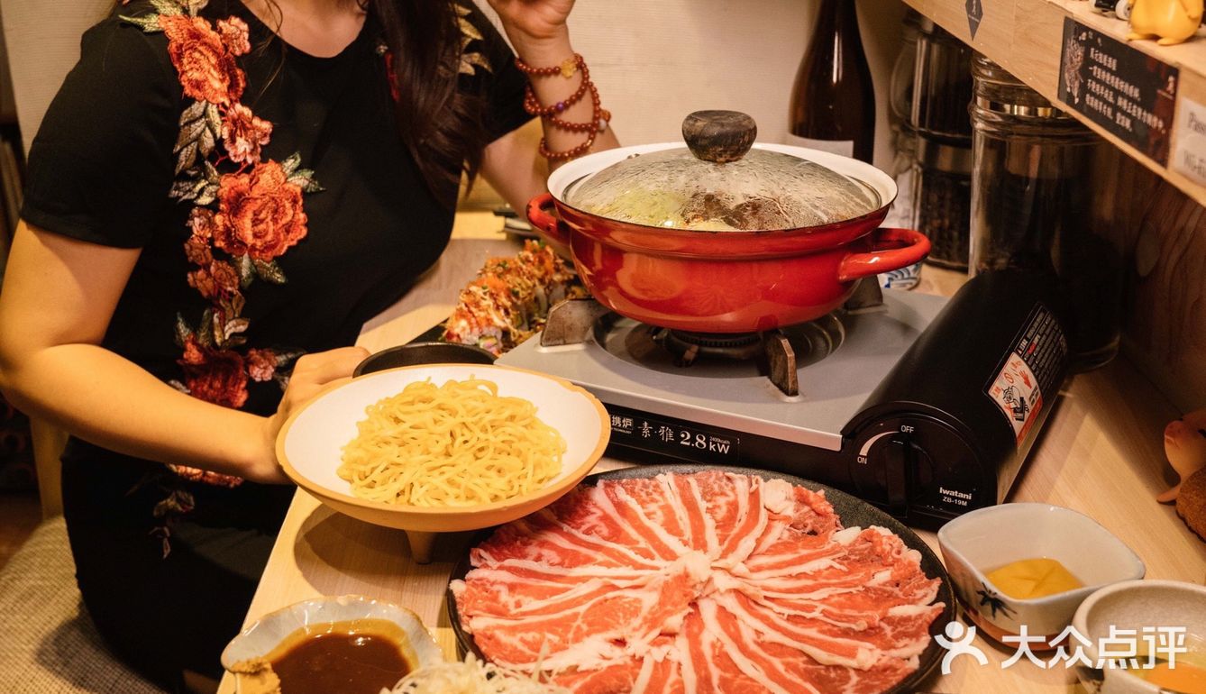 小俨探店｜笃笃笃，日式火锅吃起来