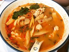 -美奈小馆·越南料理(中航城君尚购物中心店)