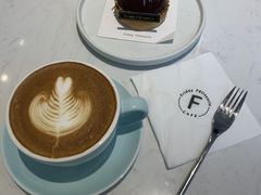 -Fridi Patisserie Cafe
