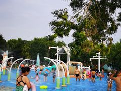 -欢乐水魔方水世界