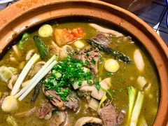 -李双猪·小龙虾·烧烤·羊肉煲(乐山店)