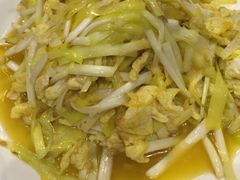 -雪乡阁东北农家菜(颛桥约好休闲街店)