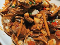 -黄泥岗·地道湖北菜(奥特莱斯店)