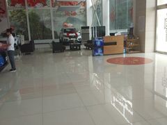 -上汽荣威飞凡体验中心(莲池南二环店)