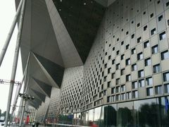 外观-东浩兰生上海世博展览馆
