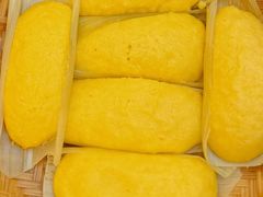玉米粑粑-蔼若春.传承三十年云南菜(金碧公园店)