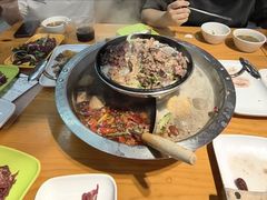 -养牛邓·潮汕牛肉海鲜自助火锅(广州店)