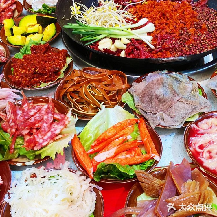 重庆老火锅｜解放碑巷子必吃火锅 