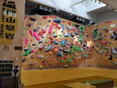 -问山MountQuest攀岩馆