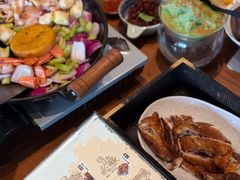 -包整·丝娃娃(一览甲秀楼风景店)