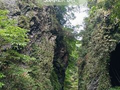 -夏霖九天银瀑风景区