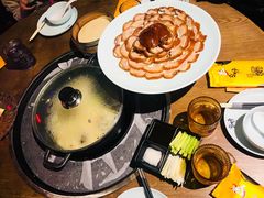 -三人行骨头王火锅(长寿店)