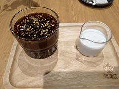 -ZING COFFEE 镜咖啡