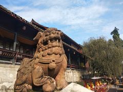 -峨眉山报国寺