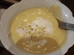 -RUXU入续糖水铺与包(卓悦中心店)