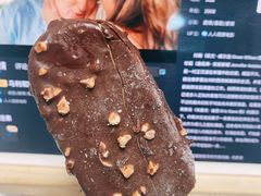 -全家便利店(洛川东路店)