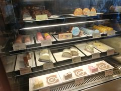 面包甜点陈列柜-麦当劳(东苑丽宝商业广场店)
