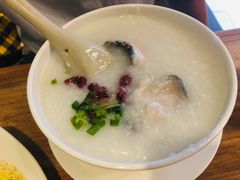 -新澳港式茶餐厅(余姚路店)