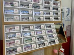 -亿视康青少儿眼镜(五官科店)