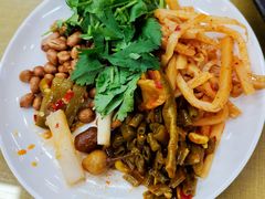 -红鼻子桂林米粉(金唐新光界店)