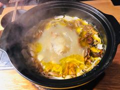 -菌海森林·非遗野生菌火锅(西山区滇池路摩根道店)