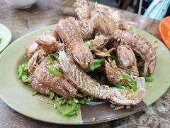 椒盐濑尿虾-贞姨美食·老字号海鲜大排档