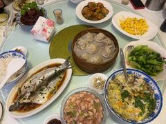 葱油蒸白鱼-渔阿婆熟醉蟹·30年本帮菜传承·鱼头汤(拈花湾·灵山必推店)
