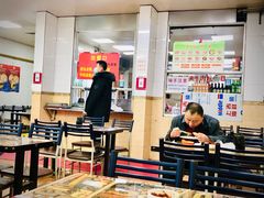 大堂-春雨羊汤店(广开四马路总店)