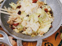 -鲁小三·大骨自助(金山总店)