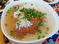 -拉威海鲜市场