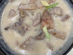 荔芋排骨煲-嘉豪酒家(上环店)