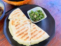 锅盔辣子-宴白鹿