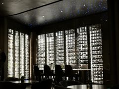 -wineapp葡萄酒餐吧(外滩金融中心店)