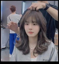 -藤野造型烫发染发