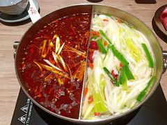 鸳鸯功夫牛尾锅-老鼎旺安格斯牛肉火锅(衡艺广场店)