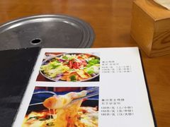 -亲昵春川鸡排(韩国美食街店)