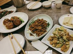 -闫府私房菜·老字号(恒隆店)