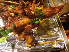 -范二妹独特烧烤夜宵城(宜宾总店)