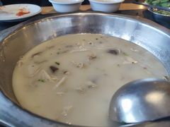 -肖仙仙羊肉汤·创于1996年(三官堂总店)