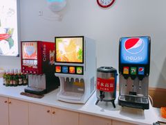 自助取餐区-咕叽咕叽自助烤肉小火锅(西城广场购物中心店)
