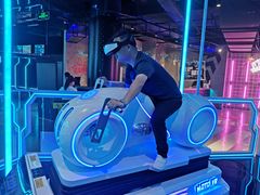 -世代星球·保龄球·镭战真人CS·团建(杨浦店)