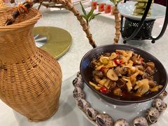 -庄隐阁(悠方广场店)