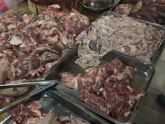 -标记美食新鲜猪杂(兴南大道店)