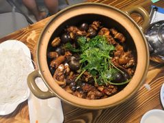 -食爺炭炉鸡煲·烧烤