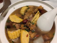 -江城小馆陕南妈妈菜·全球旅行餐厅(钟楼店)