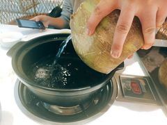 -东椰·海南椰子鸡火锅(朝阳门店)