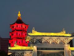 -绳金塔