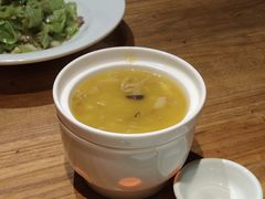 -头上红煨盐鸡·非遗院子餐厅