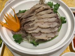 手把羊肉-德乐海蒙餐