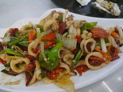 -覃记海鲜美食餐厅